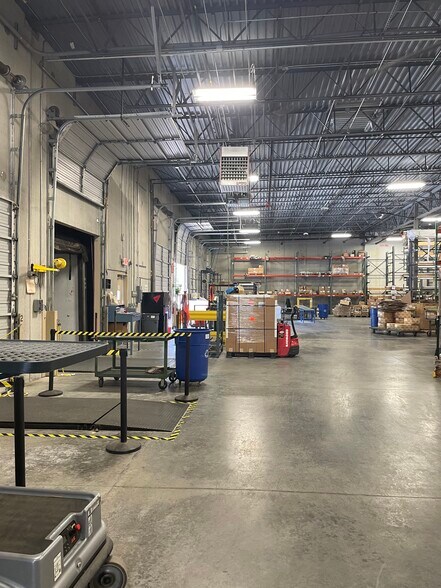 More Photos Of 270 Riverside Pky, Austell Distribution For Lease