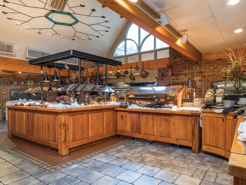 More Photos Of 86 Lily Pad Ln, Flat Rock Hotel For Sale