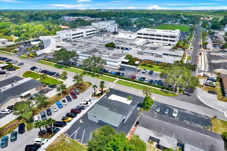 More Photos Of 6102 Indiana Ave, New Port Richey Office For Sale