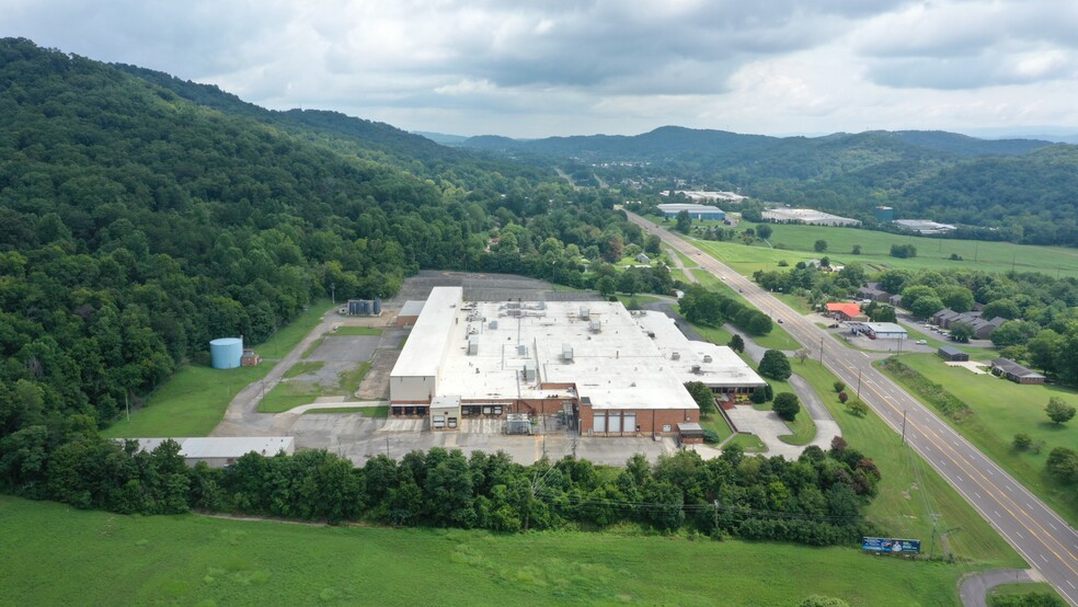 More Photos Of 7500 US 11 W, Rogersville Manufacturing For Lease