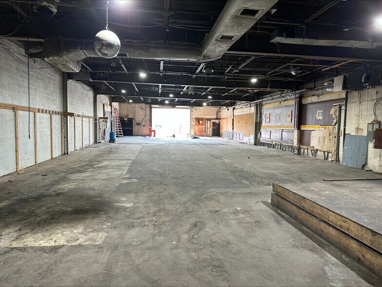 More Photos Of 203 Canal Pl, Bronx Industrial For Lease