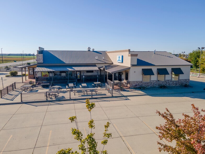 More Photos Of 900 Clarice Ave, Marshall Sports And Entertainment For Sale