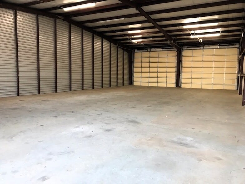 More Photos Of 18901 Kuykendahl Rd, Spring Freestanding For Lease