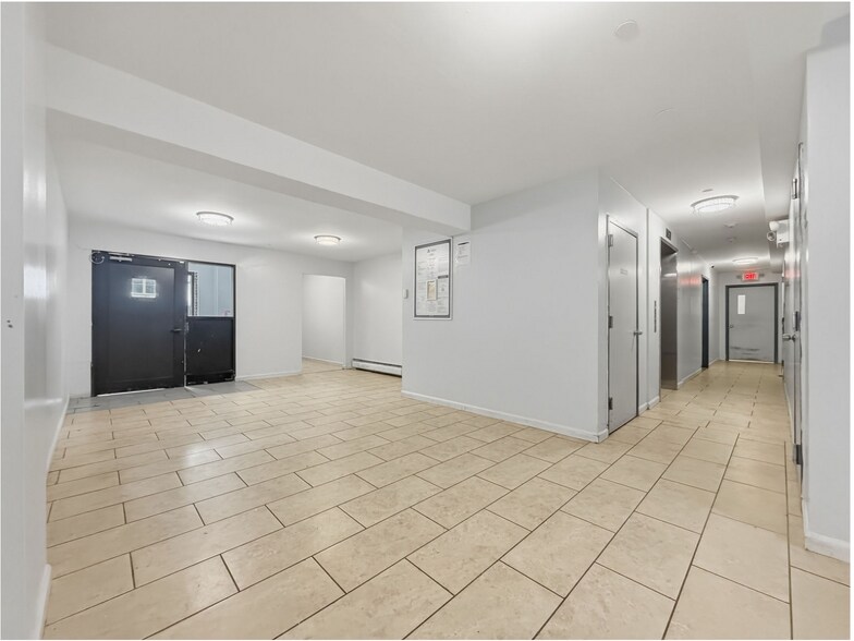 More Photos Of 715 E 214th St, Bronx Apartments For Sale