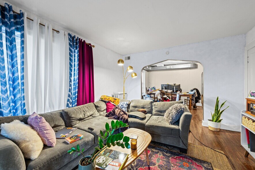 More Photos Of 5029-5035 Troost ave, Kansas City Multifamily For Sale