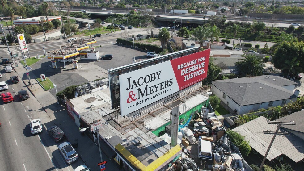 More Photos Of 1132 E Imperial Hwy, Los Angeles Storefront For Sale