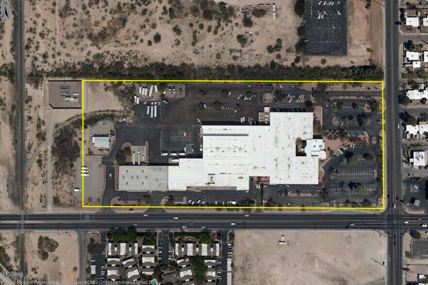 More Photos Of 4850 S Park Ave, Tucson Manufacturing For Lease