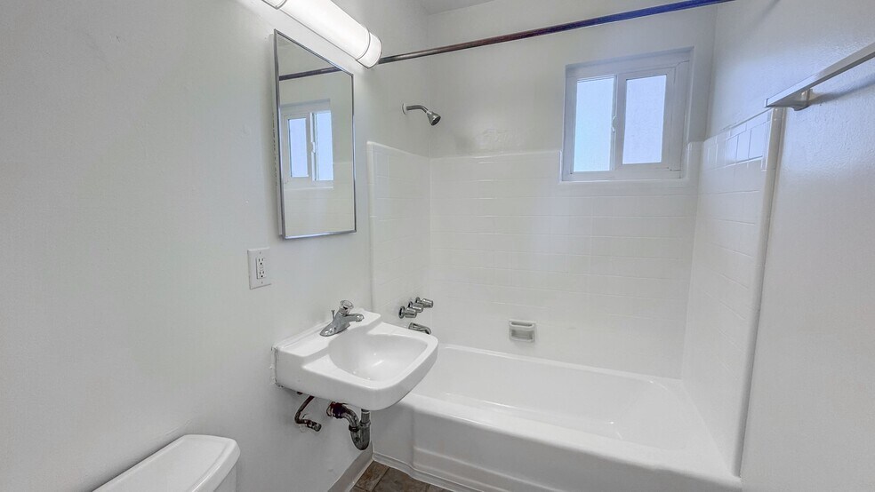 More Photos Of 4869 Pine St, La Mesa Apartments For Sale