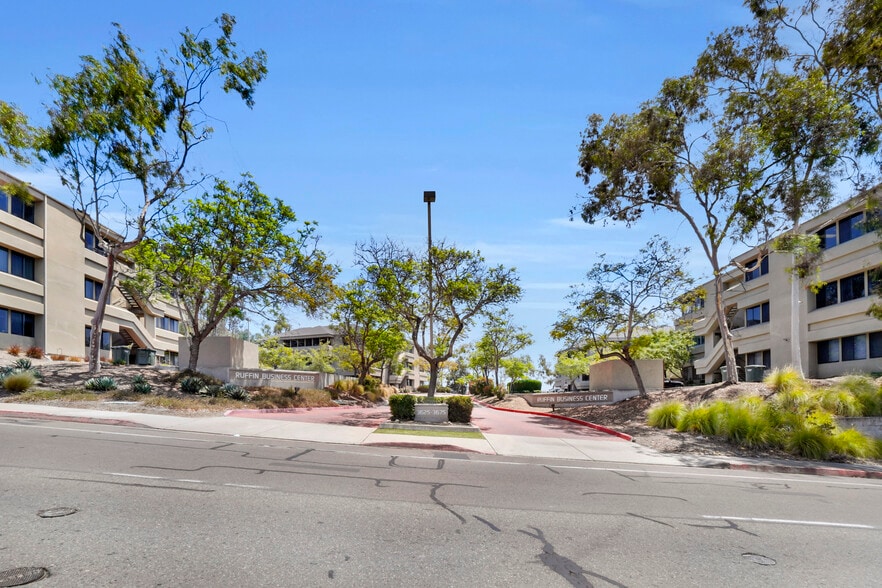 More Photos Of 3665 Ruffin Rd, San Diego Unknown For Lease