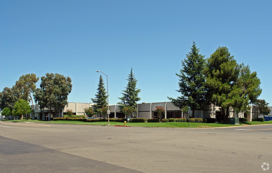 More Photos Of 1811-1901 Enterprise Blvd, West Sacramento Manufacturing For Lease