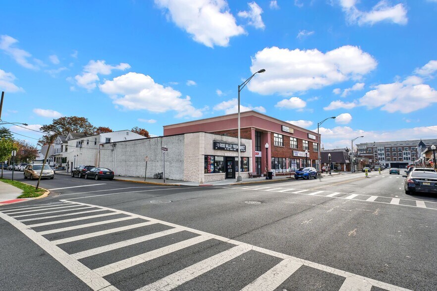 More Photos Of 147 Chestnut St, Roselle Park Storefront Retail Residential For Sale