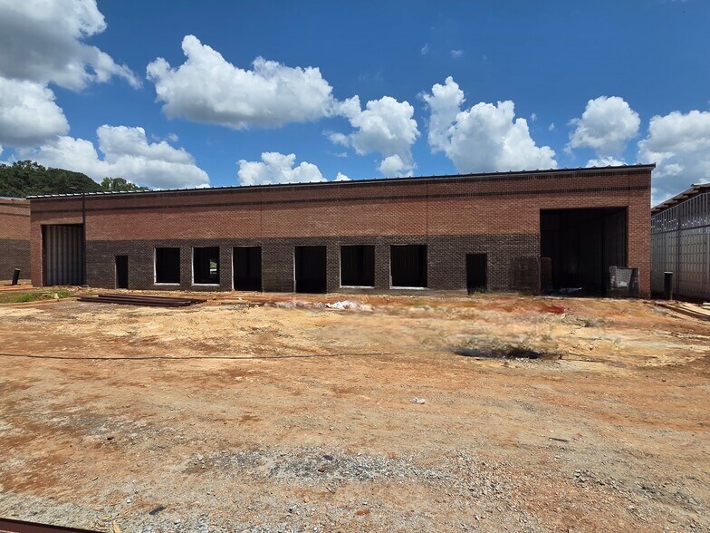 More Photos Of 1052 Moreland Heights Rd, Watkinsville Self Storage For Lease