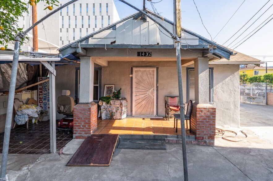 More Photos Of 1428 N Kenmore Ave, Los Angeles Apartments For Sale
