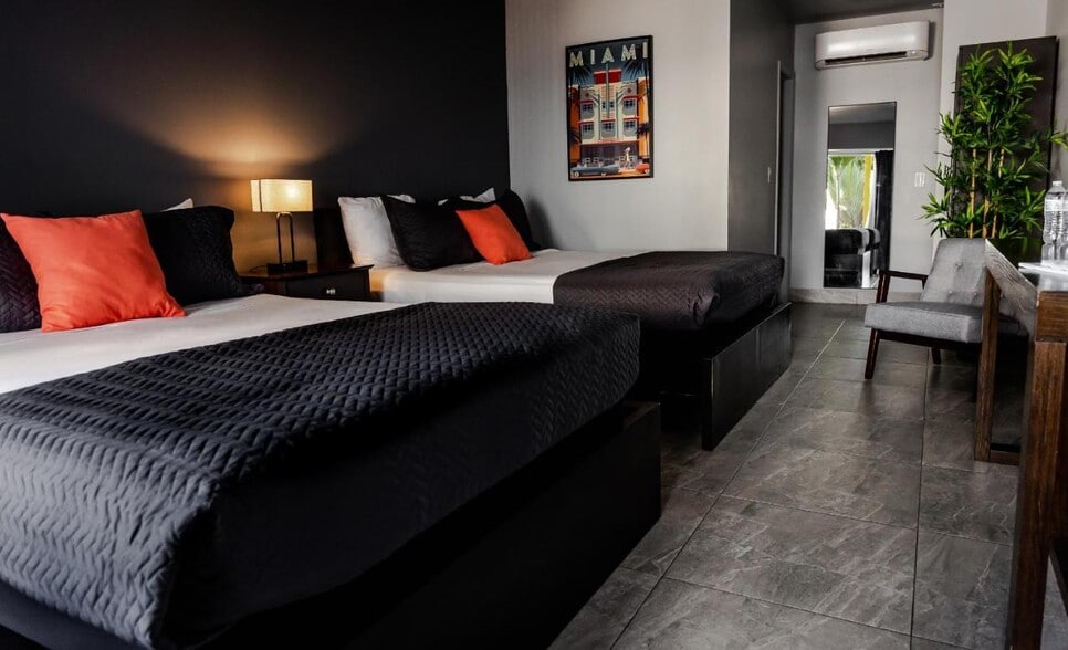 More Photos Of 3530 Biscayne Blvd, Miami Hotel For Sale