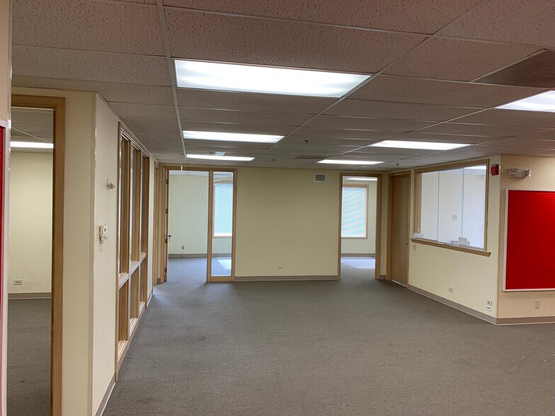 More Photos Of 28457 Ballard Dr, Lake Forest Light Manufacturing For Lease
