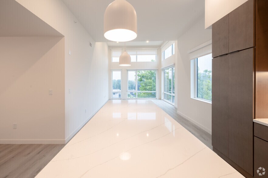 More Photos Of 44 Springside Ave, Arlington Apartments For Lease