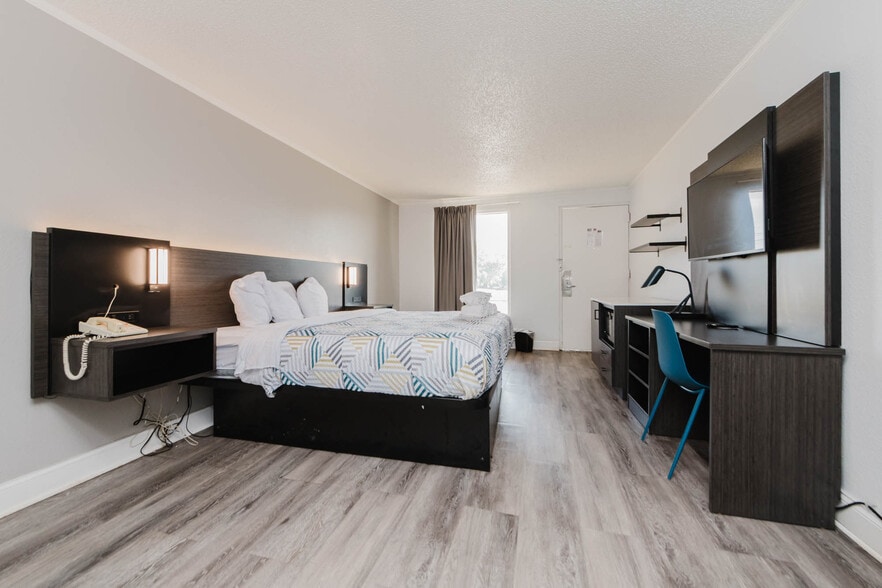 More Photos Of , Perry Hospitality For Sale