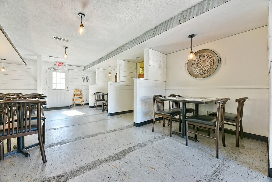 More Photos Of 1213 W Main St, Medford Restaurant For Sale