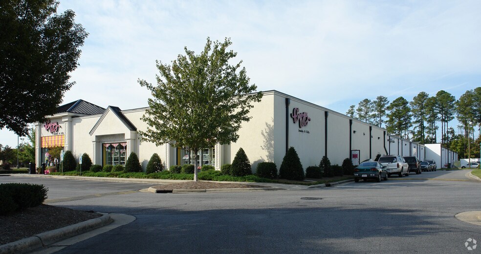 More Photos Of 615-639 Red Banks Rd, Greenville Storefront Retail Office For Lease