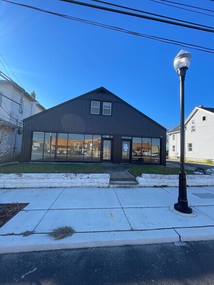 More Photos Of 11-13 Black Horse Pike, Pleasantville Freestanding For Lease