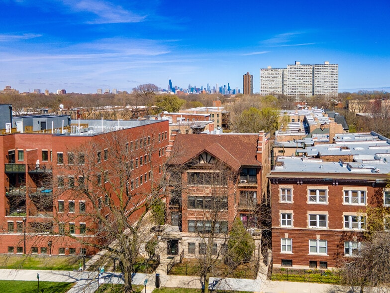 More Photos Of , Chicago Multifamily For Sale