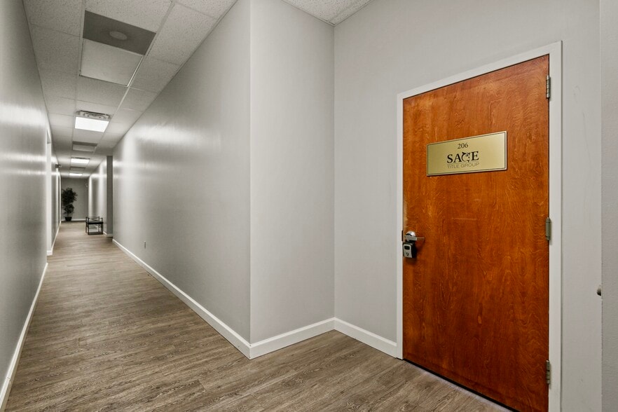 More Photos Of 511 Jermor Ln, Westminster Storefront Retail Office For Lease