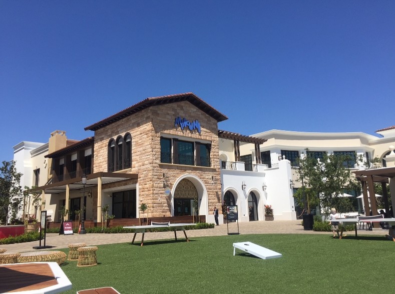 More Photos Of 2001-2095 Diamond Blvd, Concord General Retail For Lease