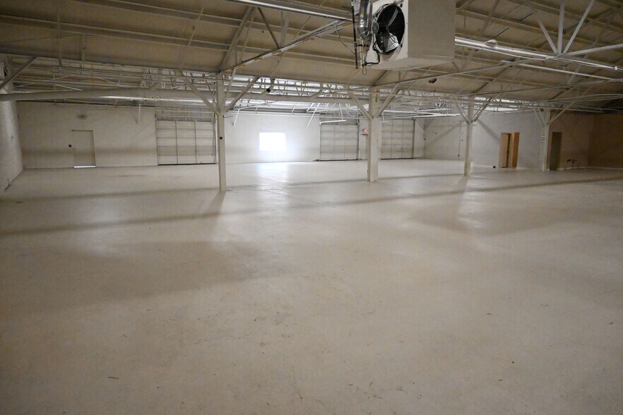 More Photos Of 611 28th St S, Birmingham Industrial For Lease