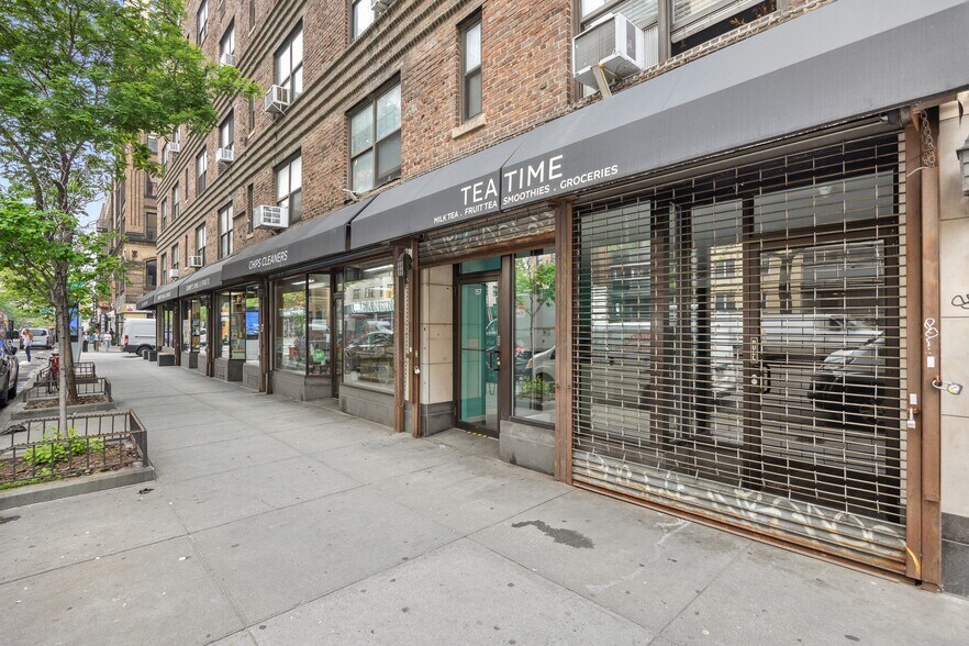 More Photos Of 157 3rd Ave, New York Apartments For Lease