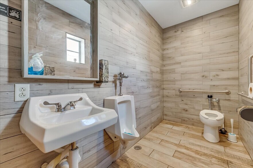 More Photos Of 1045 Route 390, Greentown Restaurant For Sale