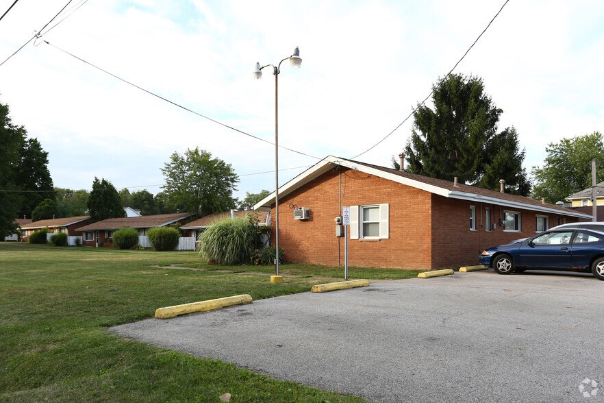 More Photos Of 10-36 Linda St, Tallmadge Apartments For Sale