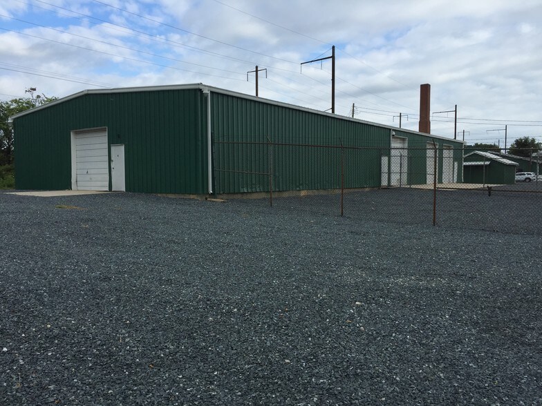 More Photos Of 200 S Post Rd, Aberdeen Warehouse For Lease