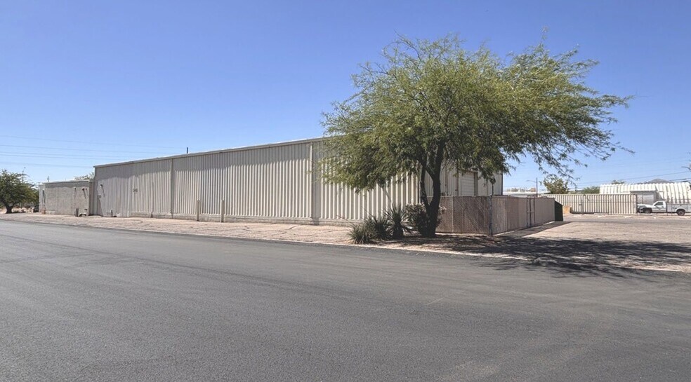 More Photos Of 345 S Kino Pky, Tucson Warehouse For Sale