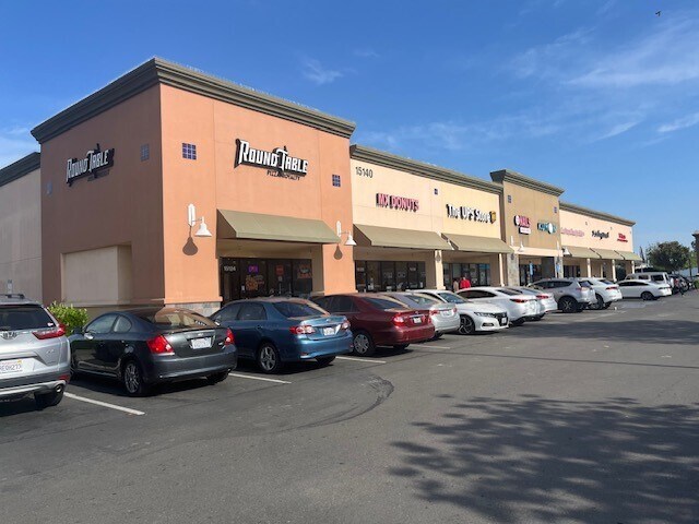 More Photos Of 15312-15318 S Harlan Rd, Lathrop Freestanding For Lease
