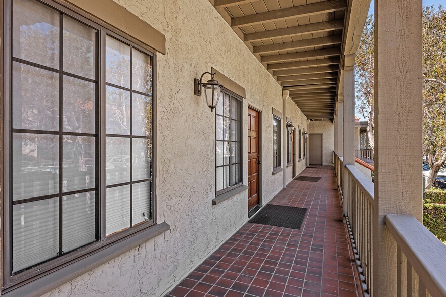 More Photos Of 4407 Manchester Ave, Encinitas Medical For Sale