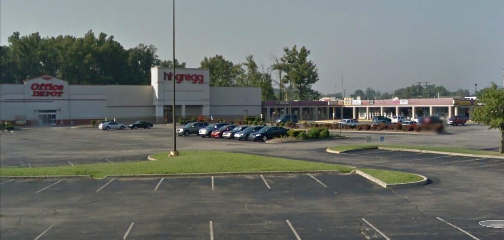 More Photos Of 4140 Outer Loop, Louisville Freestanding For Lease