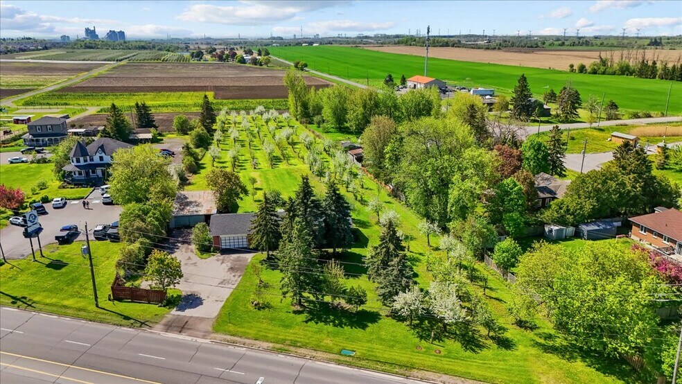 More Photos Of 2263 Durham Regional Hwy, Bowmanville Land For Sale