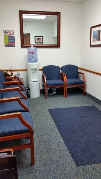 More Photos Of 3909 Darrow Rd, Stow Medical For Lease