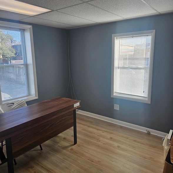 More Photos Of 8609 Old Harford Rd, Baltimore Office For Lease