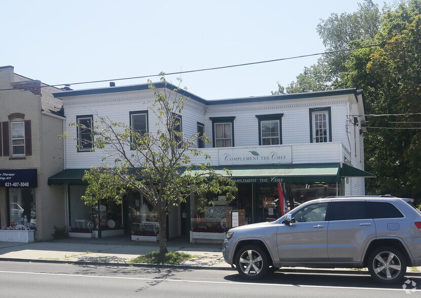 More Photos Of 53740 Main Rd, Southold Storefront Retail Office For Lease