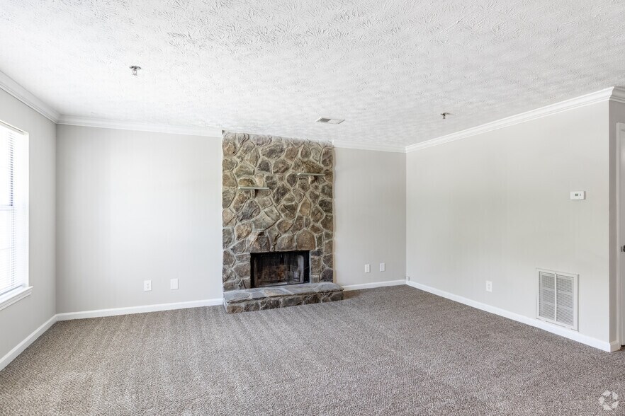 More Photos Of 10238 Fieldcrest Walk, Covington Apartments For Sale