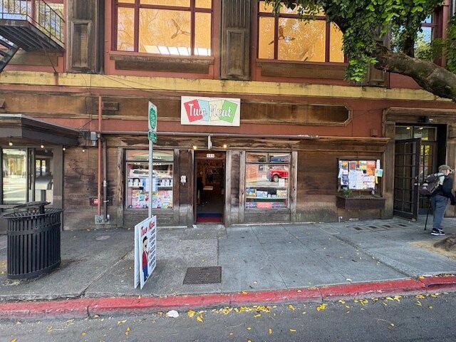 More Photos Of 111 Throckmorton Ave, Mill Valley Storefront Retail Office For Lease