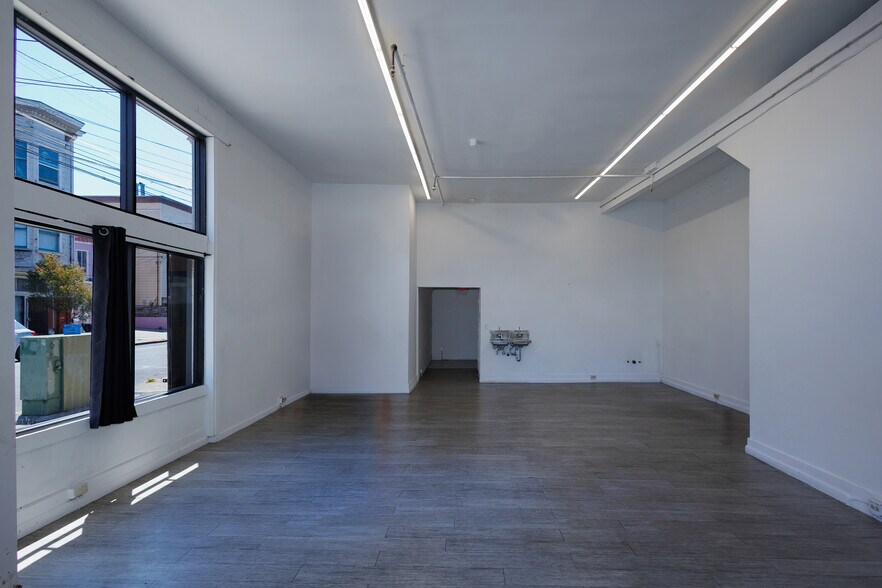 More Photos Of 3049-3075 24th St, San Francisco Apartments For Lease