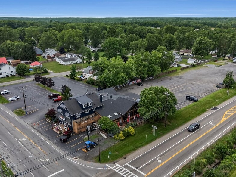 More Photos Of 4300 Abbott Rd, Orchard Park Restaurant For Sale