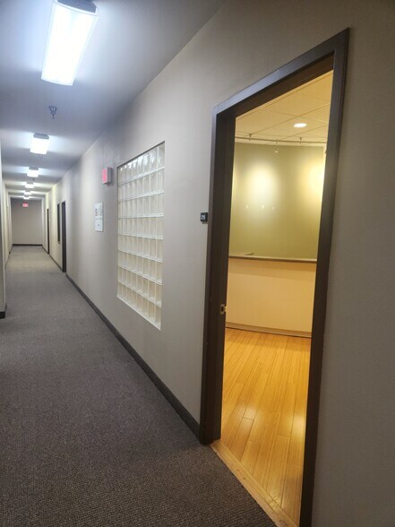 More Photos Of 1101 Broadway St, Vancouver Office For Lease