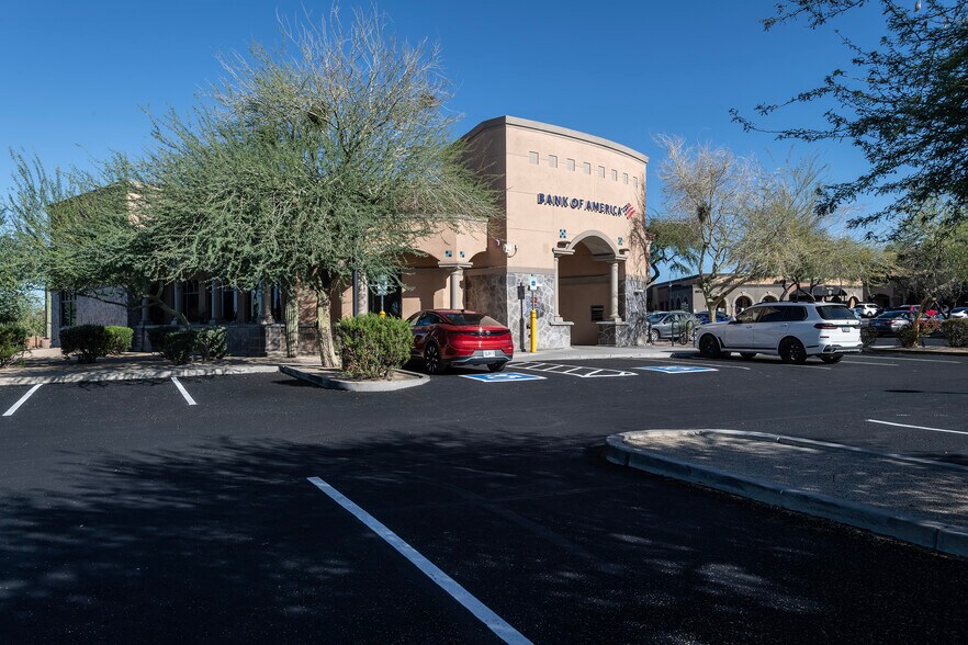 More Photos Of 8900 E Pinnacle Peak Rd, Scottsdale Unknown For Lease