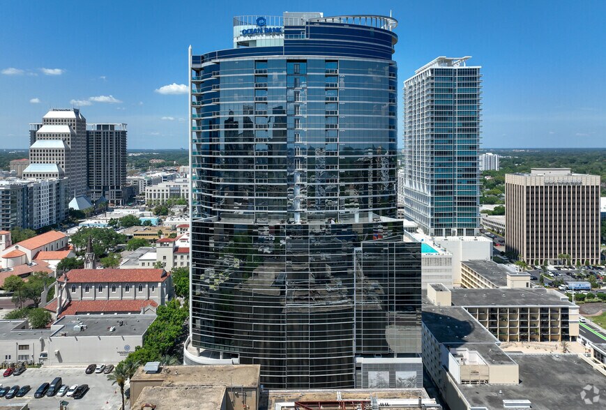 More Photos Of 111 N Magnolia Ave, Orlando Office For Lease