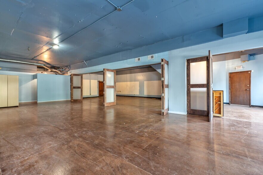 More Photos Of 1000-1008 Parsons Ave, Columbus Apartments For Lease