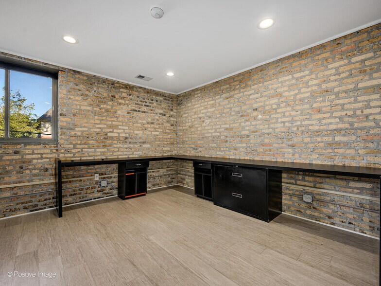 More Photos Of 660 LaSalle Pl, Highland Park Loft Creative Space For Lease