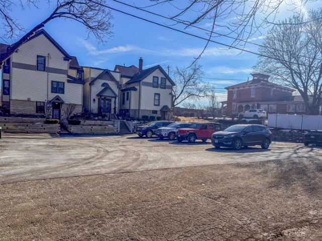 More Photos Of 121 N Washington St, Naperville Medical For Lease